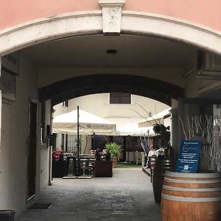 Garda Lake Attic Montinelle Bagian luar foto