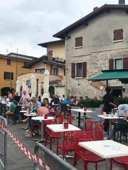 Garda Lake Attic Montinelle Bagian luar foto